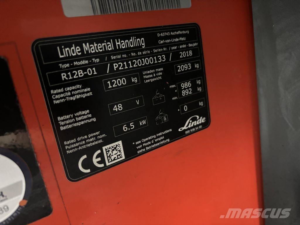 Linde R12B-01 Reach truck - depo içi istif araçları