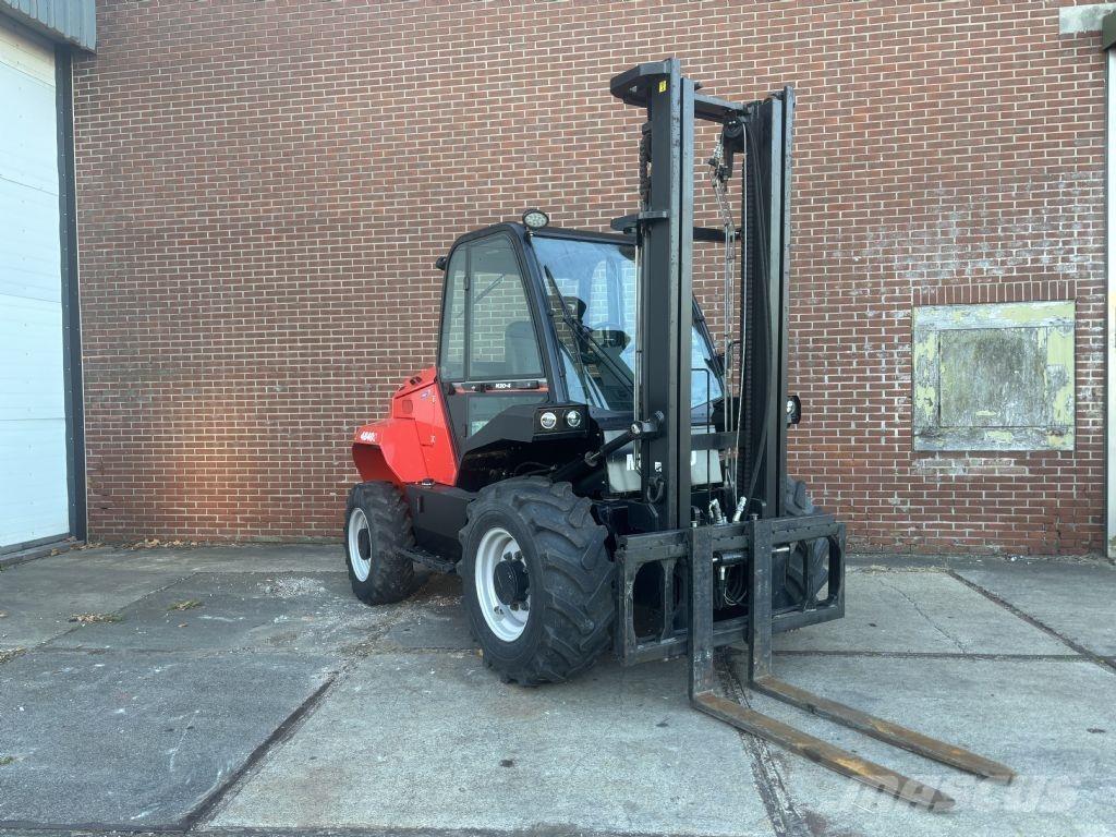 Manitou M30-4 Arazi tipi forklift