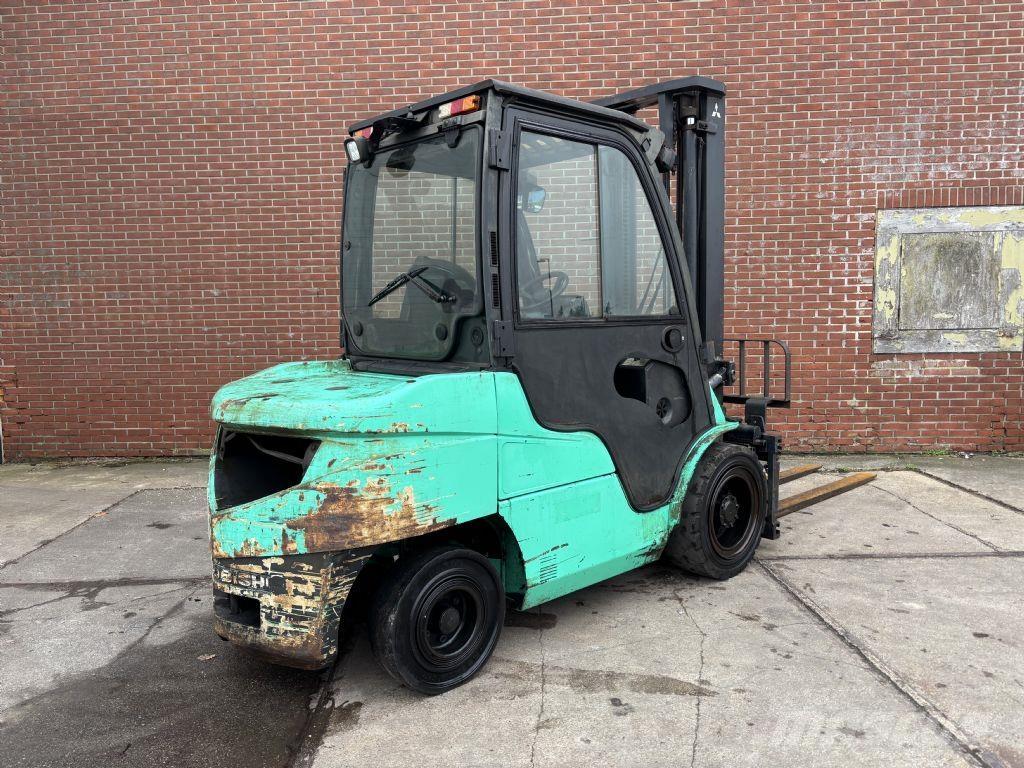 Mitsubishi FD35N Dizel forkliftler