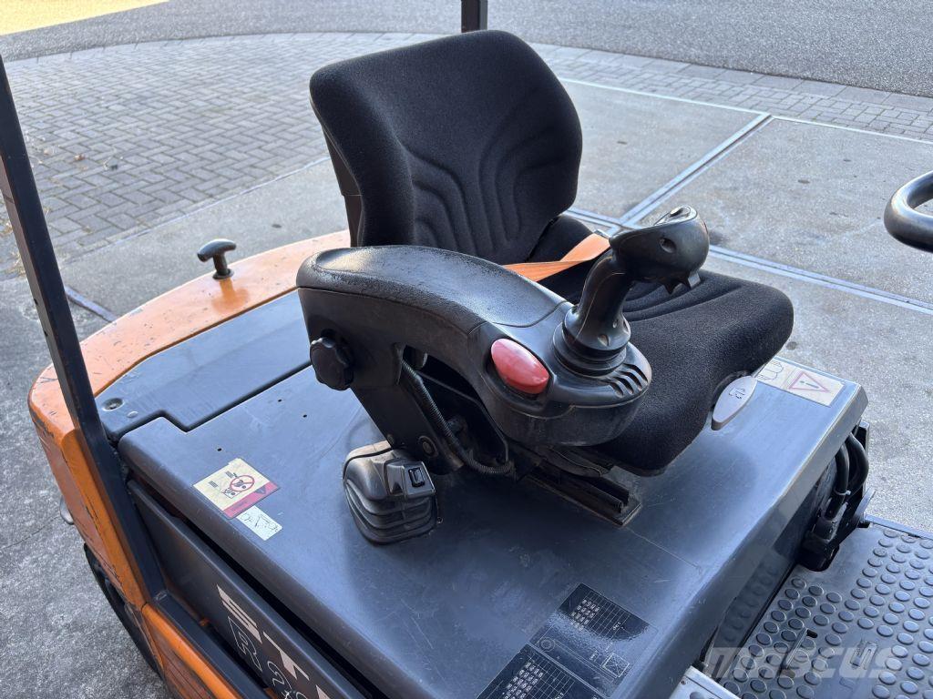 Still R20-20 P Elektrikli forkliftler