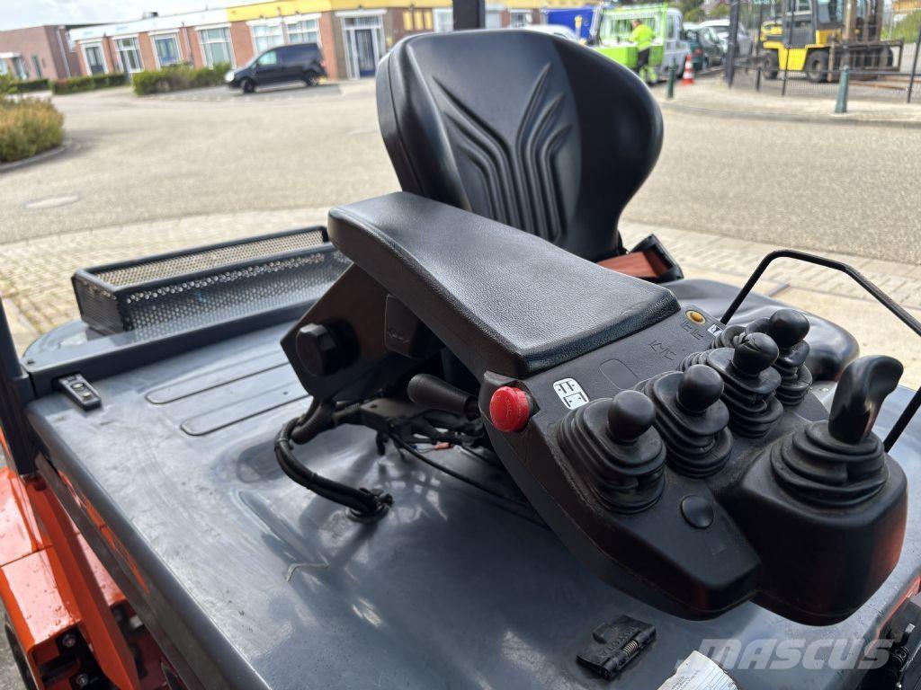 Toyota 8FBMT50 Elektrikli forkliftler