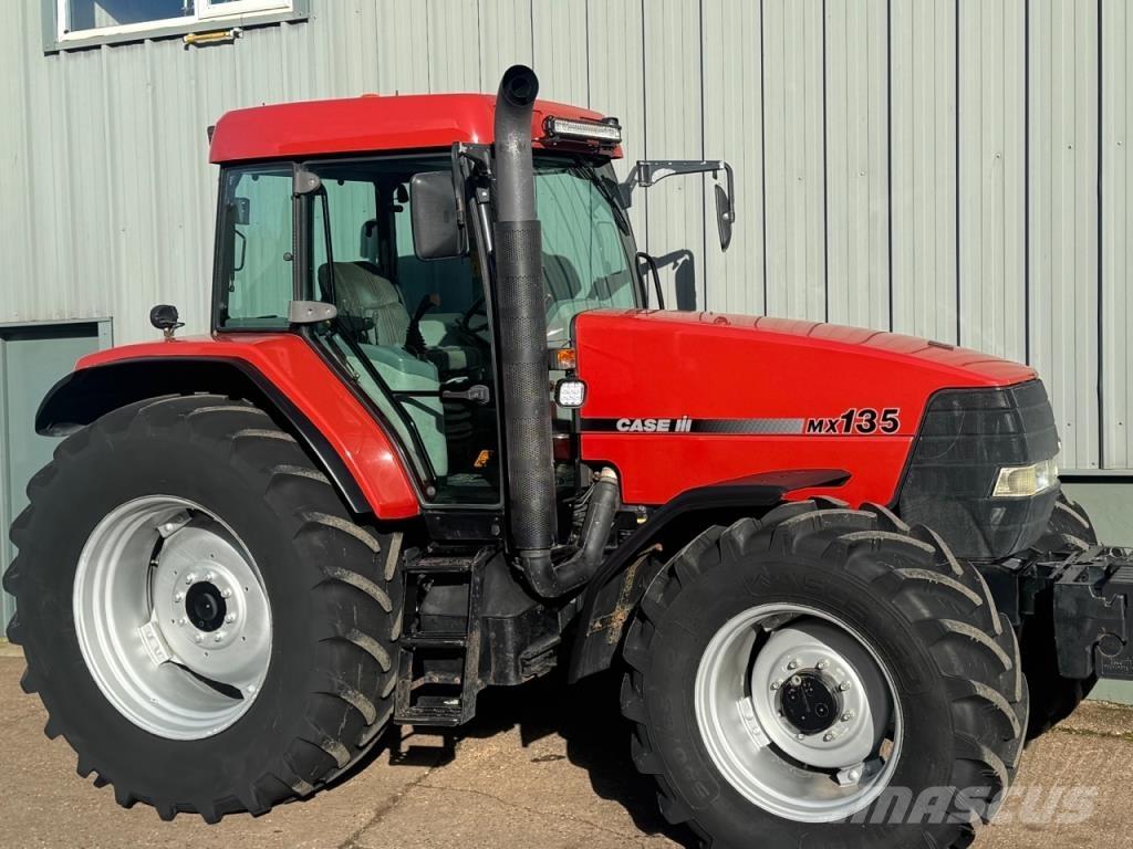 CASE MX 135 Traktörler