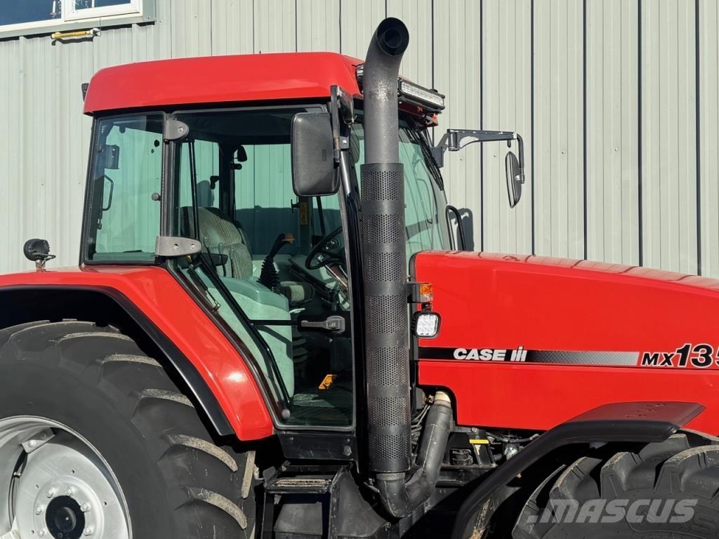 CASE MX 135 Traktörler