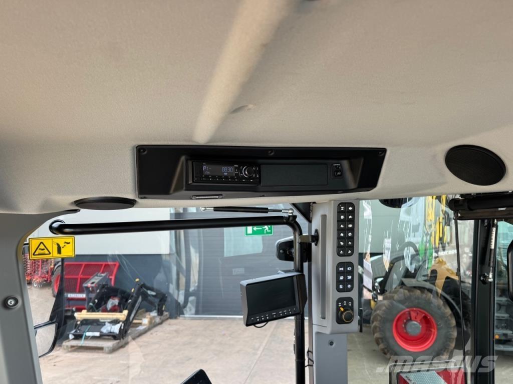 JCB 4220 iCON Traktörler