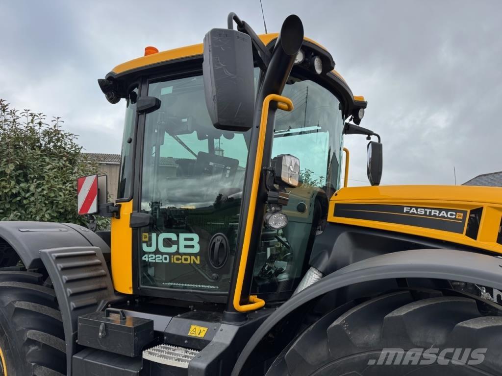 JCB 4220 iCON Traktörler