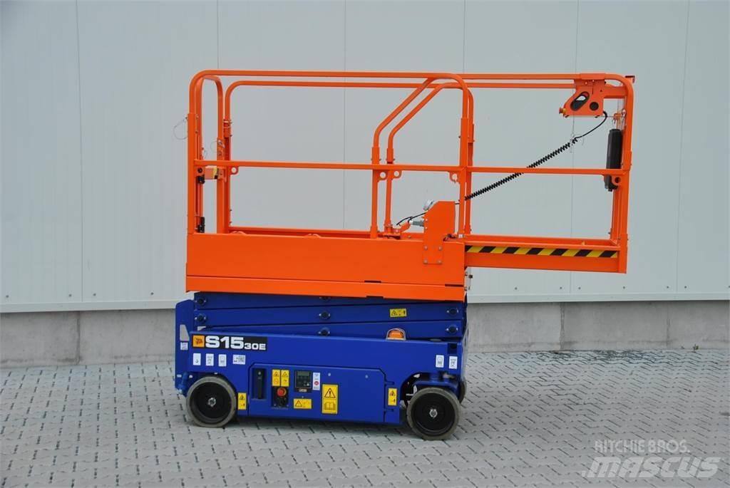 JCB S1530E Makasli platformlar