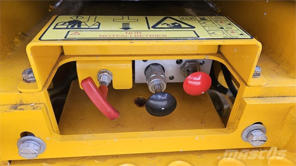 JCB S1930E Tekerlekli platformlar