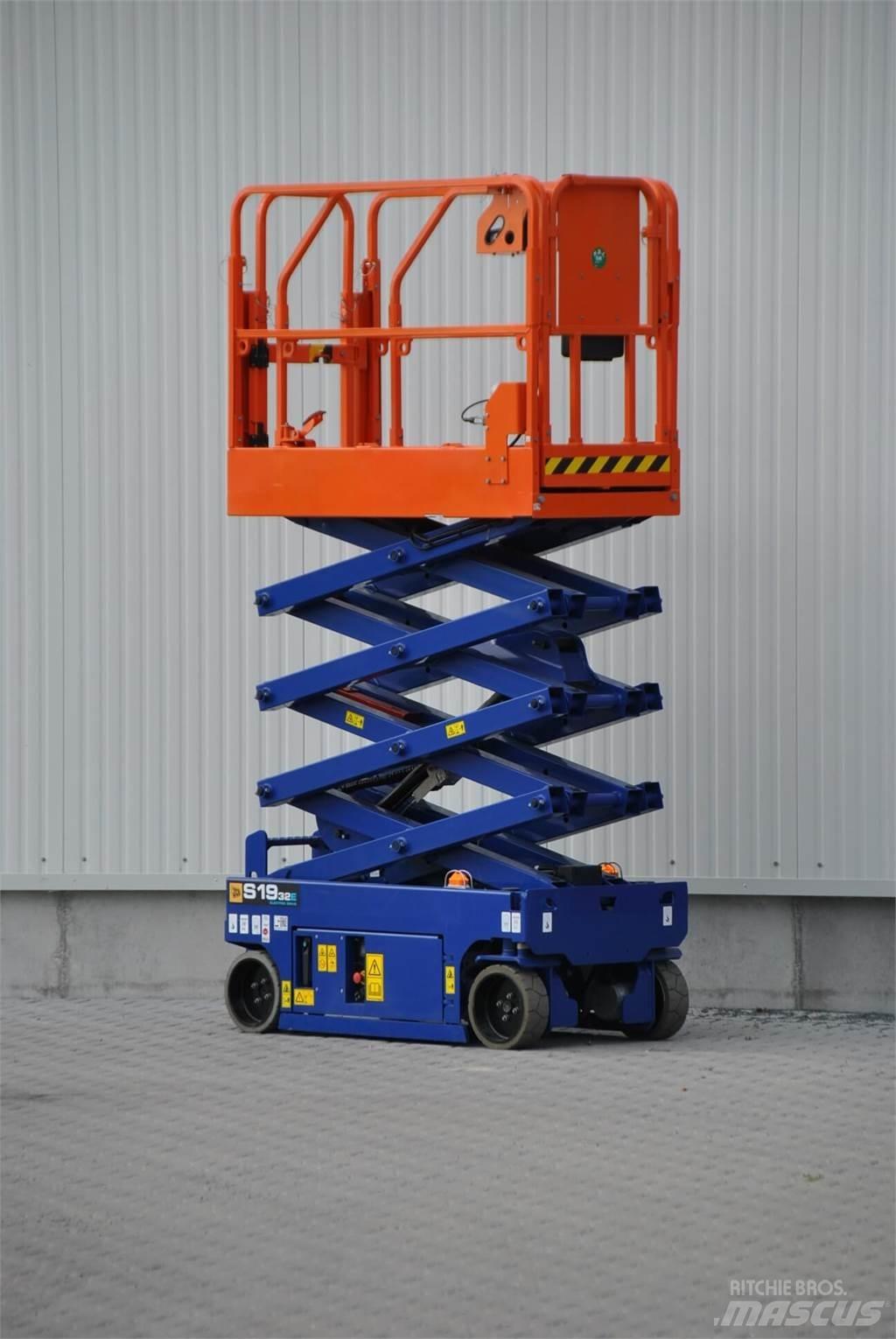 JCB S1932E ED Makasli platformlar
