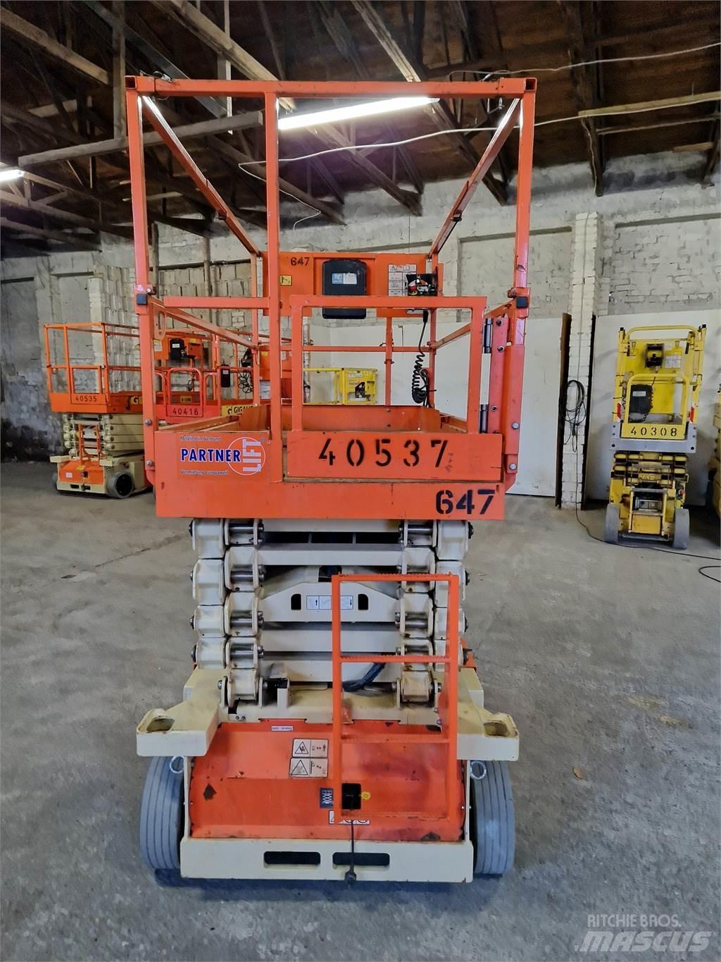 JLG 10 RS Makasli platformlar