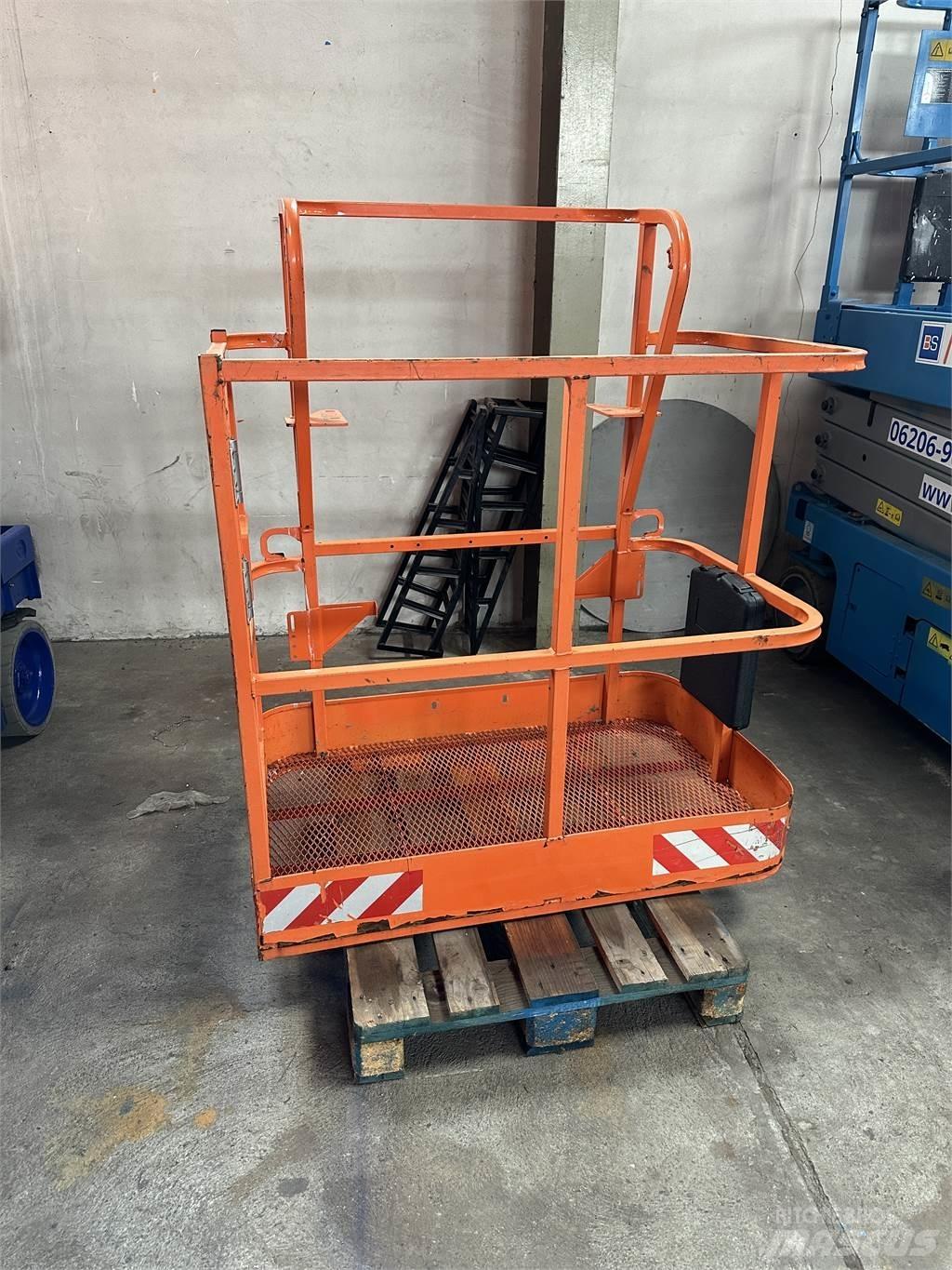 JLG 1001186387s Diger