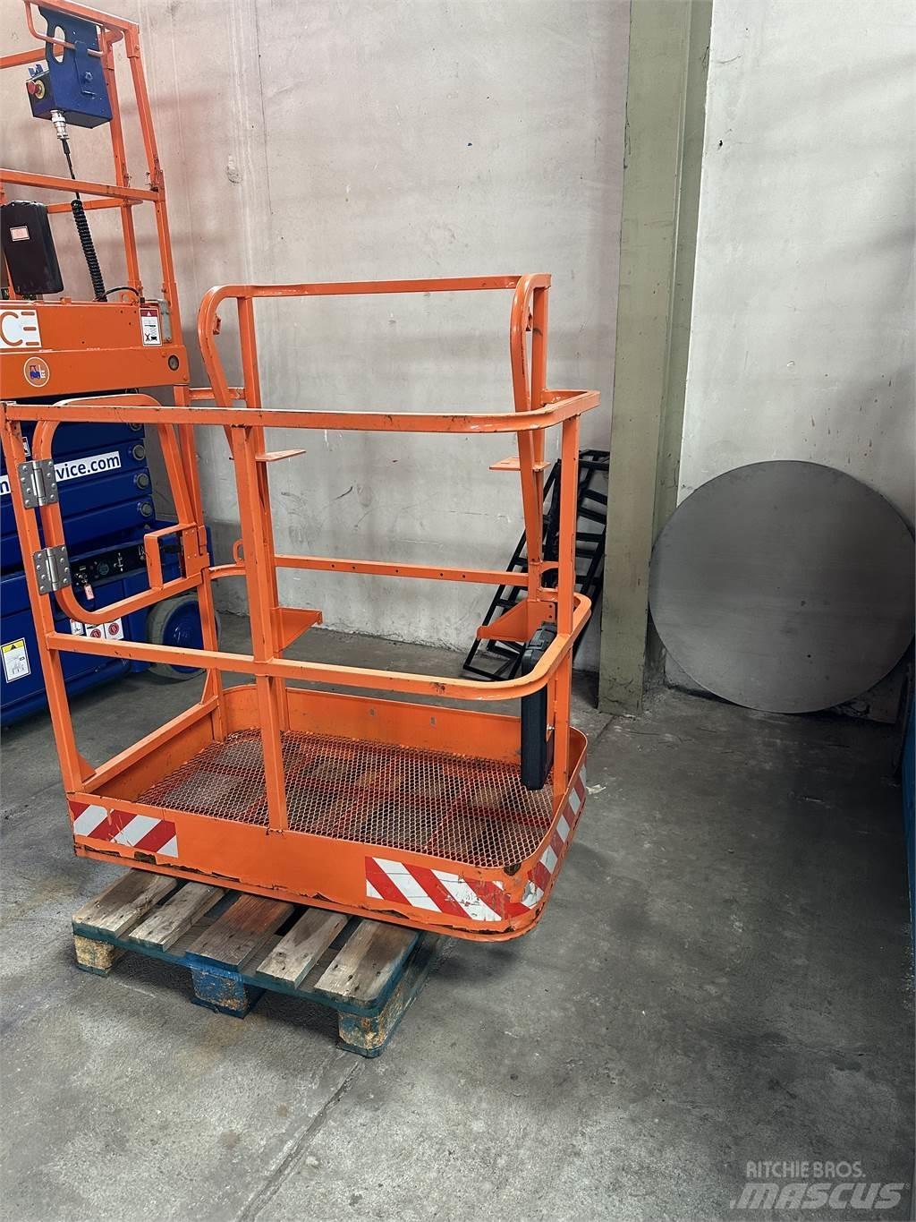 JLG 1001186387s Diger