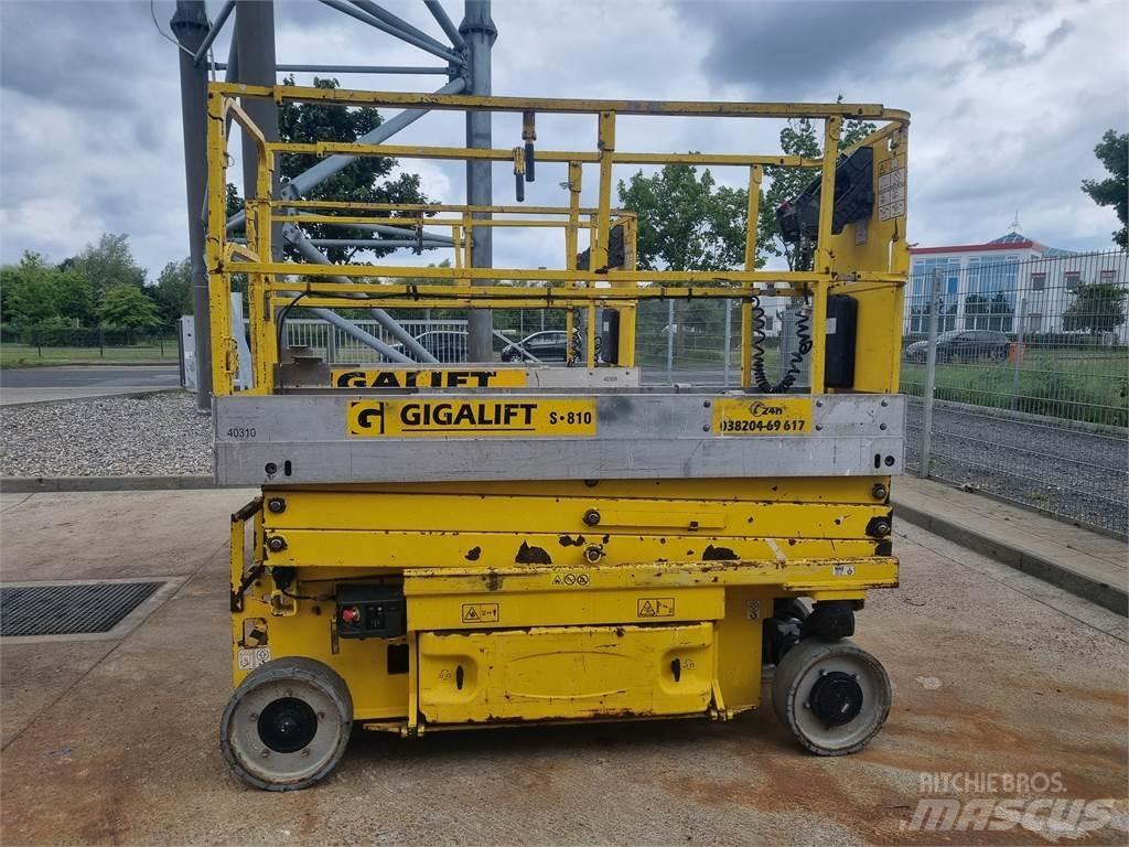 JLG 2030 ES Makasli platformlar