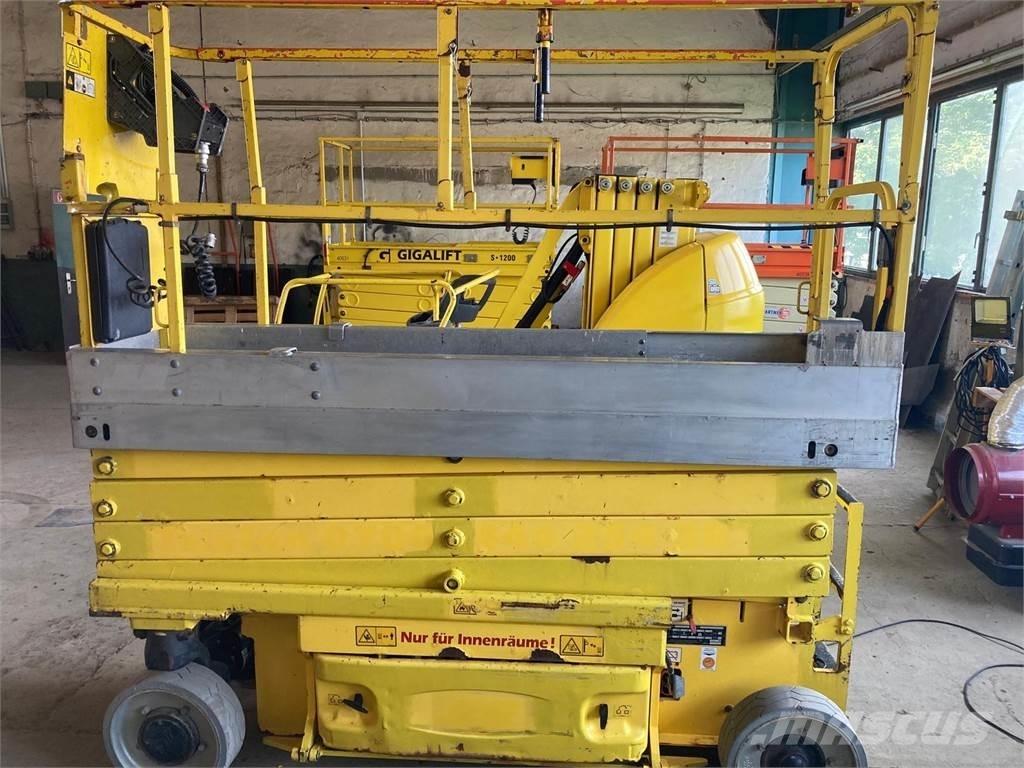 JLG 2630 ES Makasli platformlar