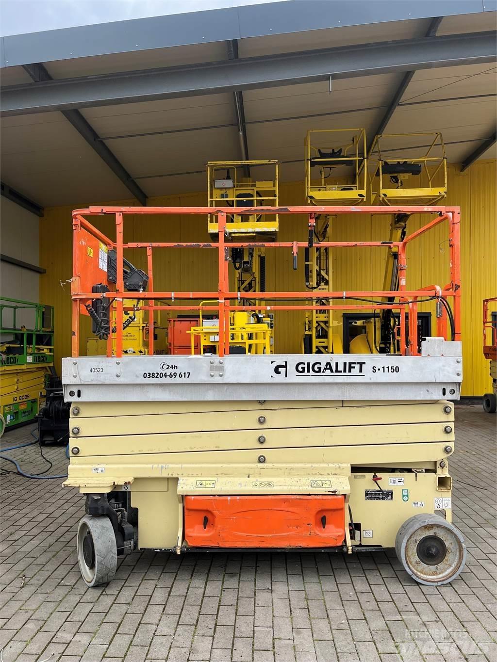 JLG 3246 ES Makasli platformlar