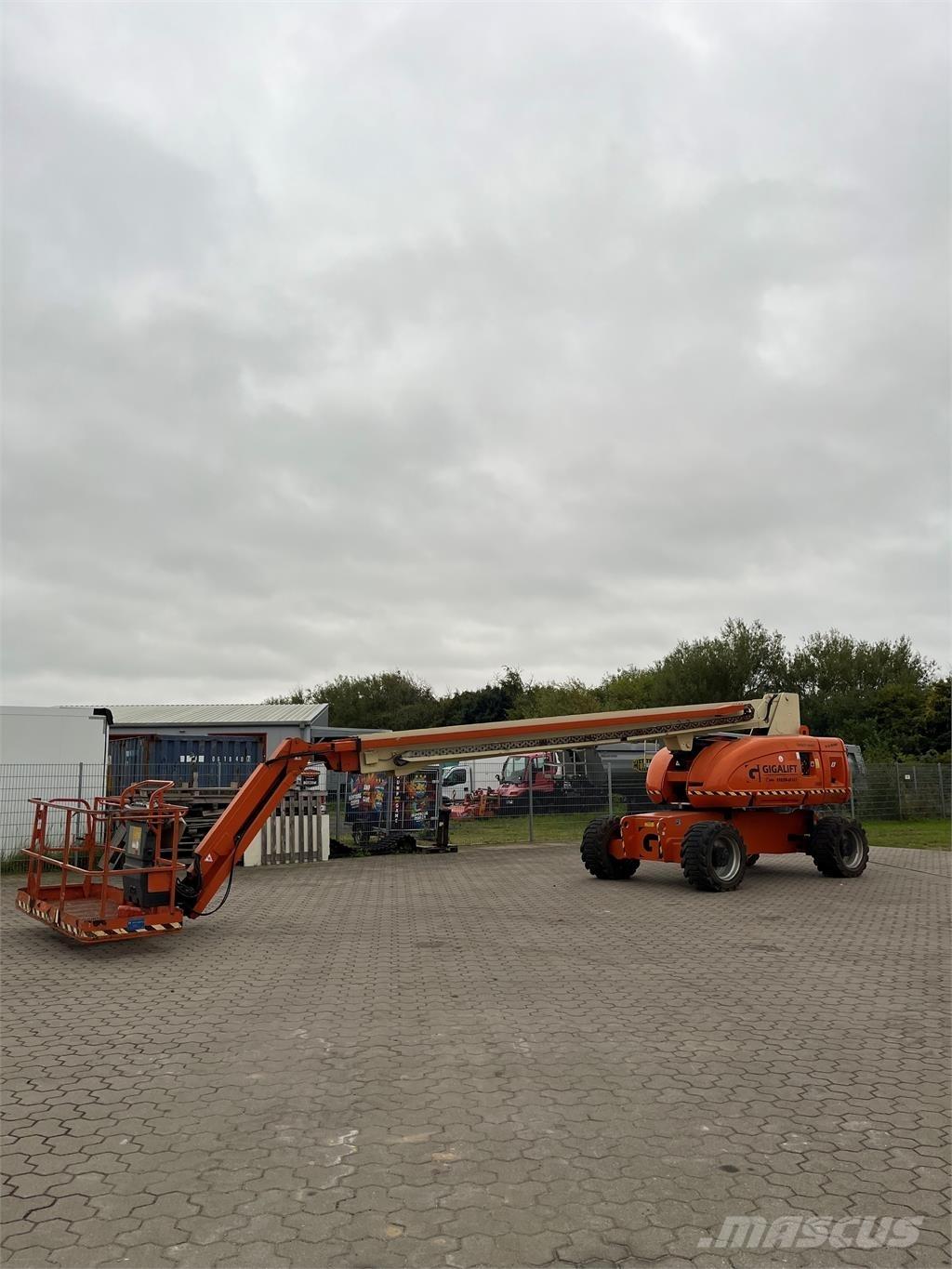 JLG 860 SJ Teleskopik personel platformları