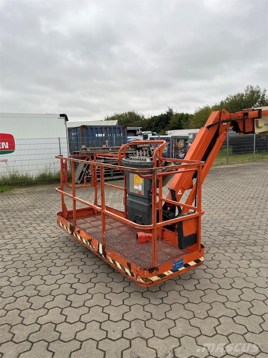 JLG 860 SJ Teleskopik personel platformları