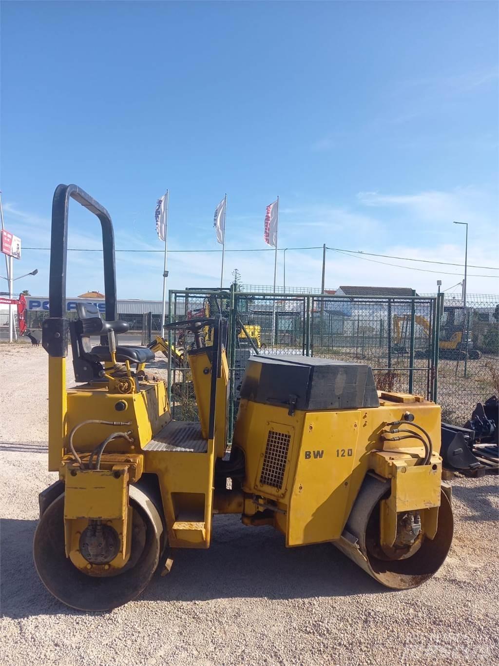 Bomag BW120AD Çift tamburlu silindirler