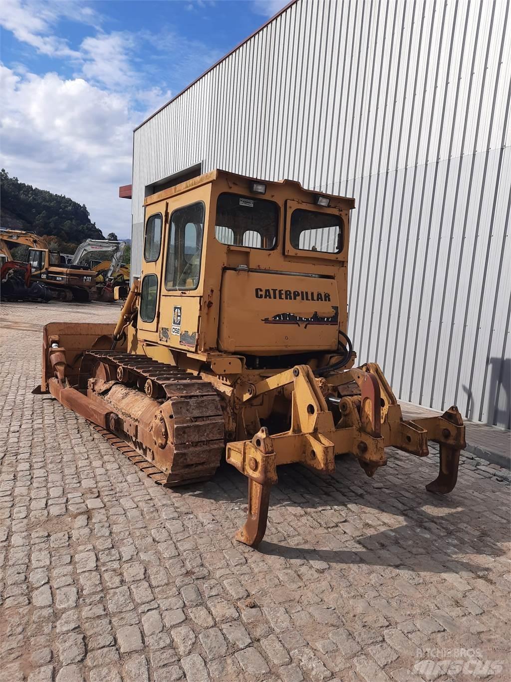 CAT D5B Boru döşeme dozerleri