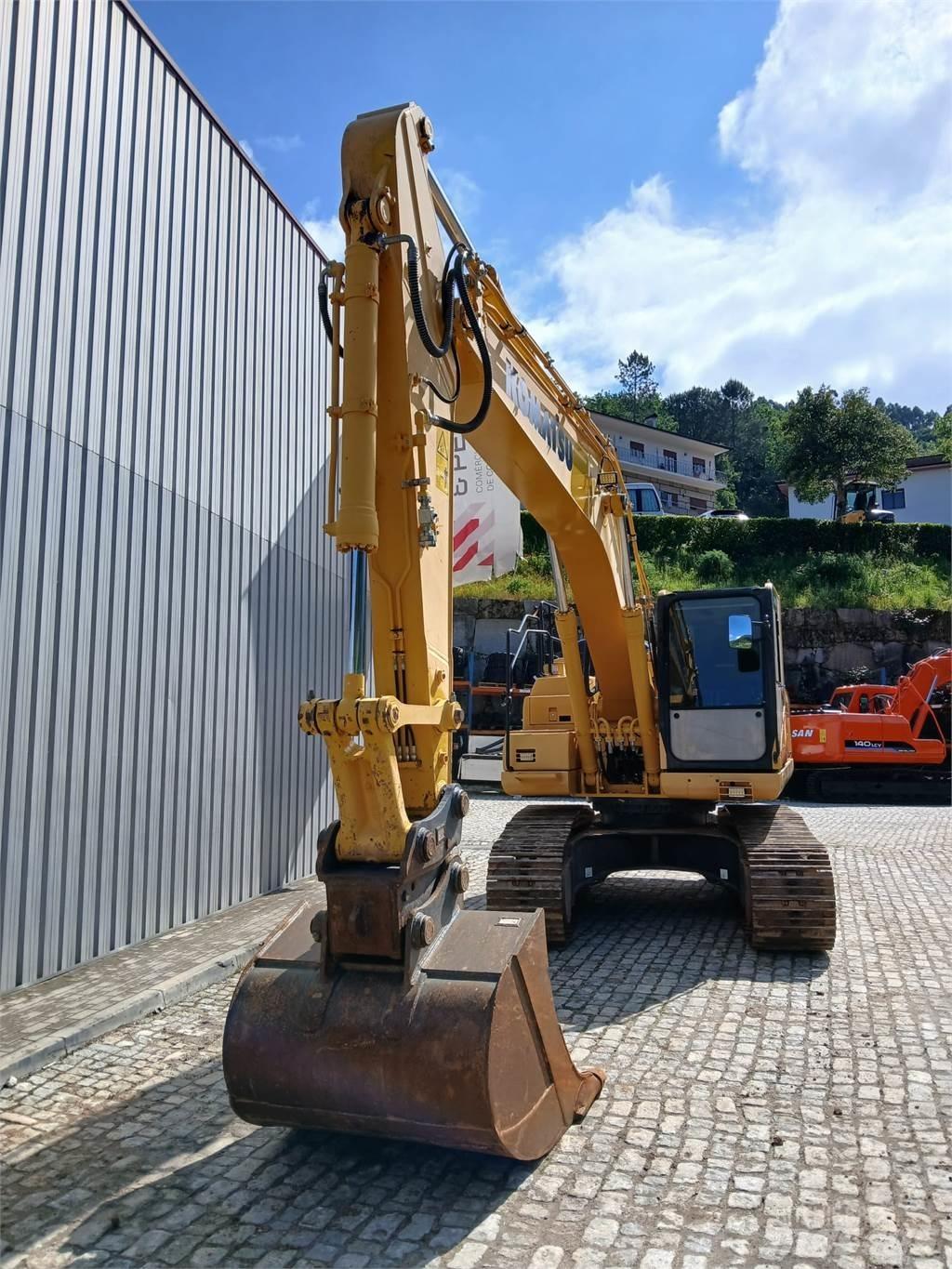 Komatsu PC210NLC-11 Paletli ekskavatörler