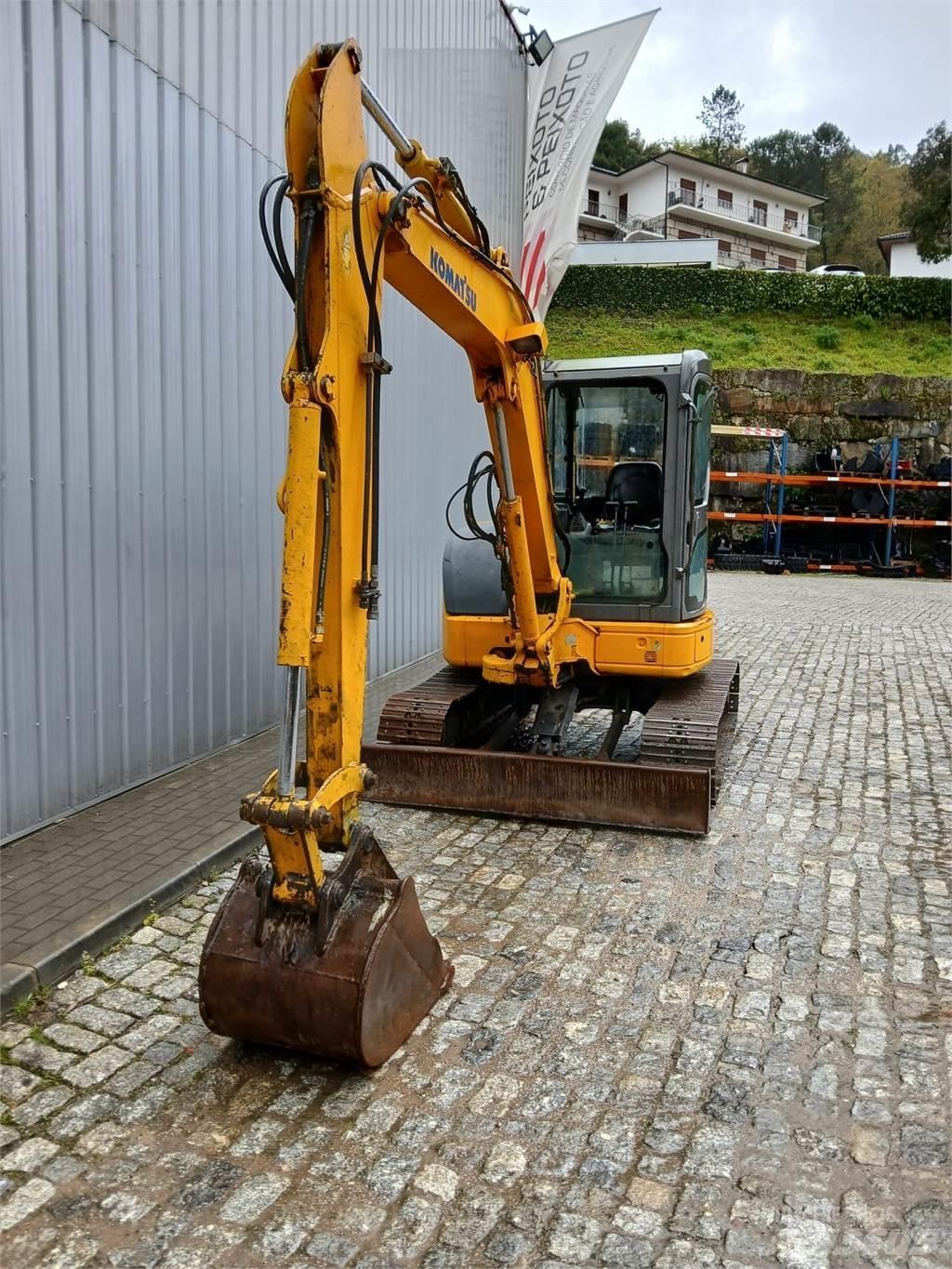 Komatsu PC50MR-2 Mini ekskavatörler, 7 tona dek