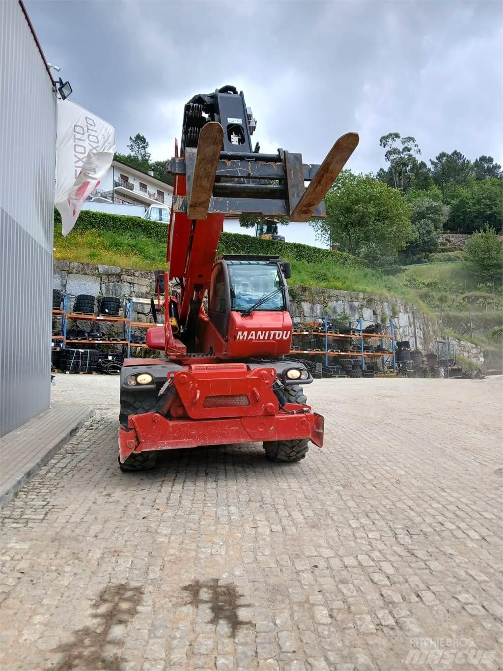 Manitou MRT2150+ Reach truck - depo içi istif araçları
