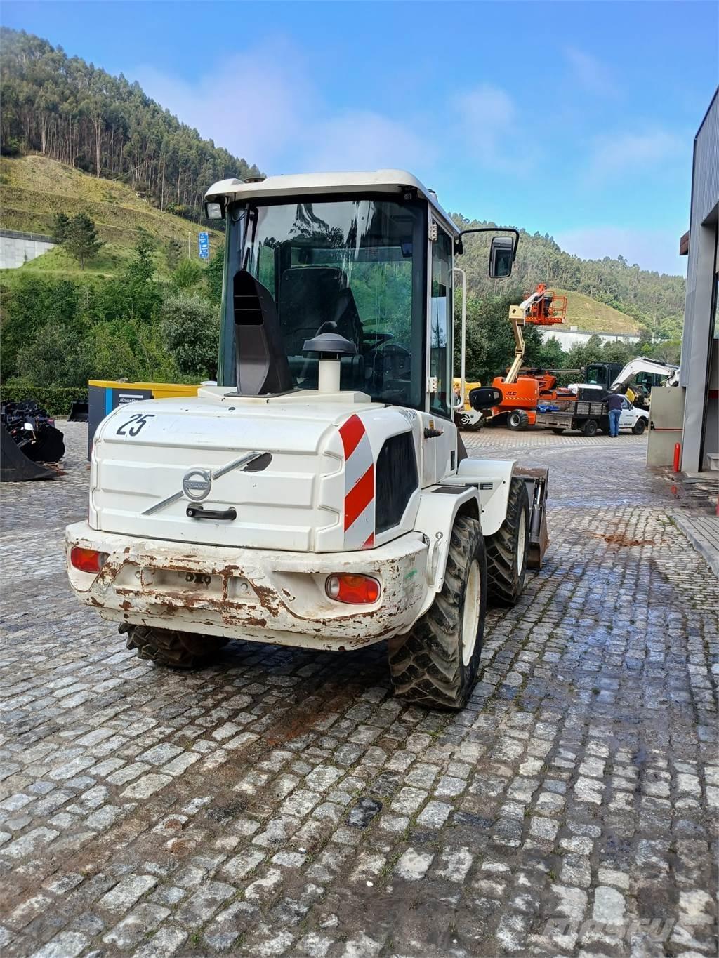 Volvo L30G Diger
