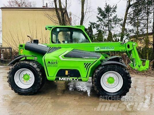 Merlo TF 42.7 156 Teleskopik yükleyiciler