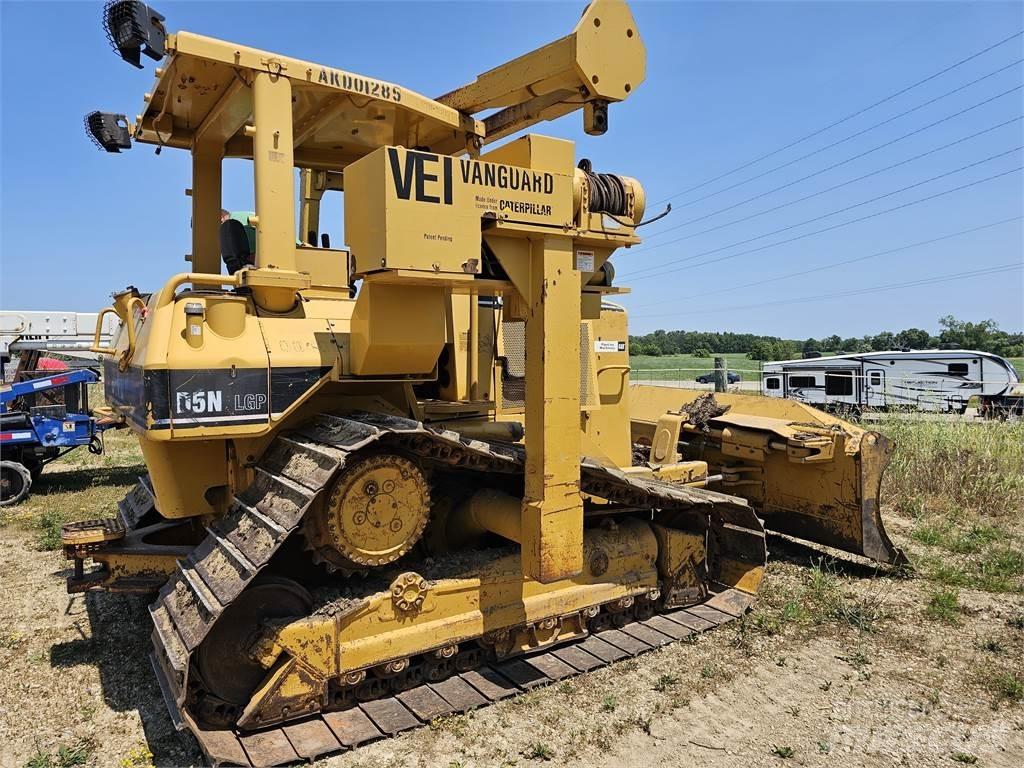CAT D5N LGP Paletli dozerler