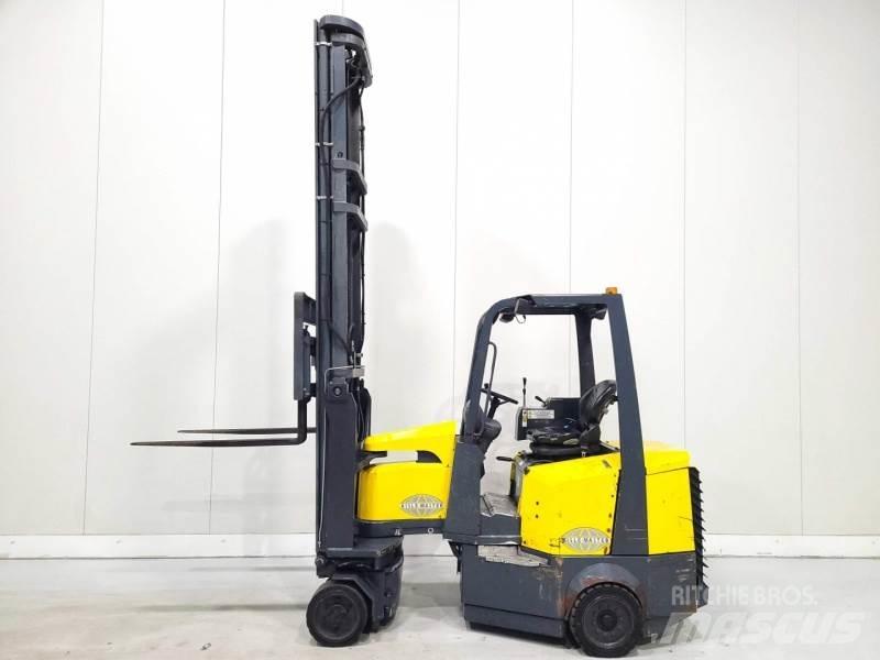 Aisle-Master 20WHE Dar koridor forklifti