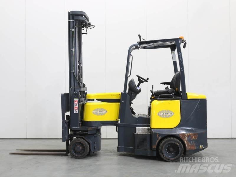 Aisle-Master 25WE Dar koridor forklifti