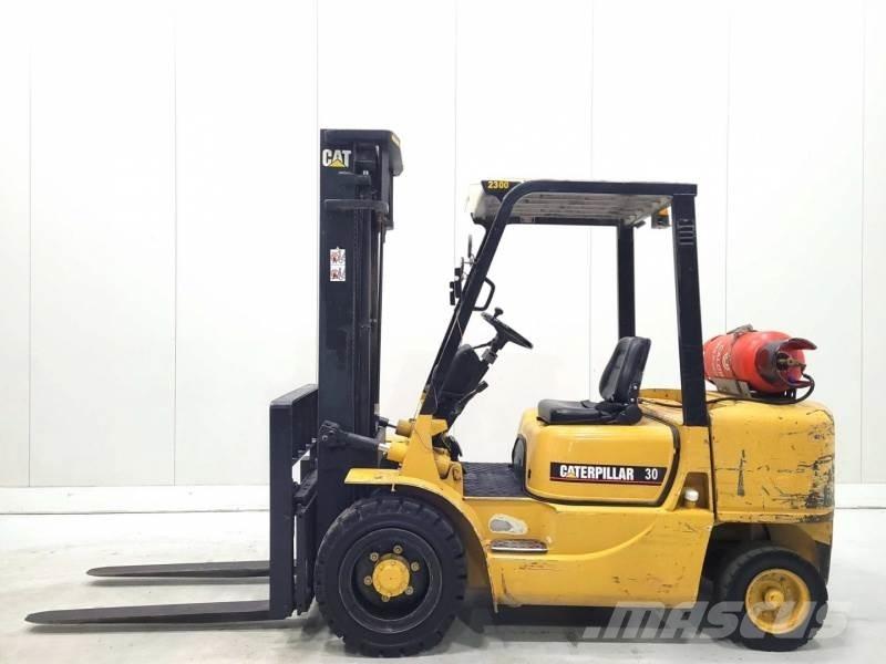 CAT GP30K LPG'li forkliftler