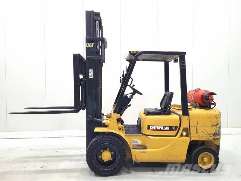 CAT GP30K LPG'li forkliftler