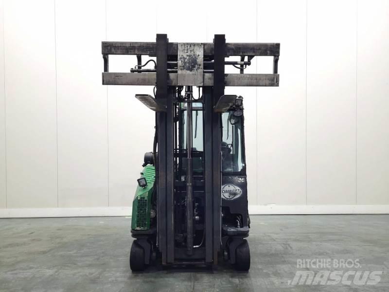 Combilift C3000 CB 4 yönlü reach truck