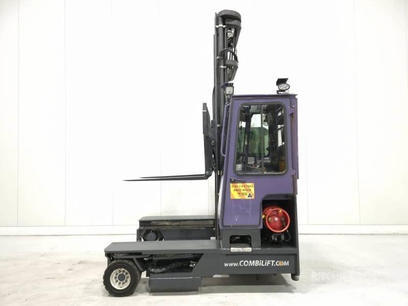Combilift C4000 4 yönlü reach truck