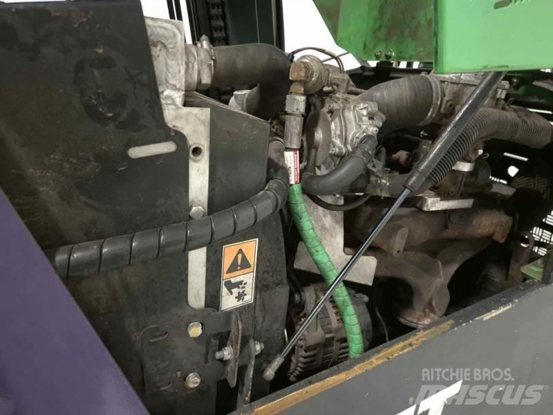 Combilift C4000 4 yönlü reach truck