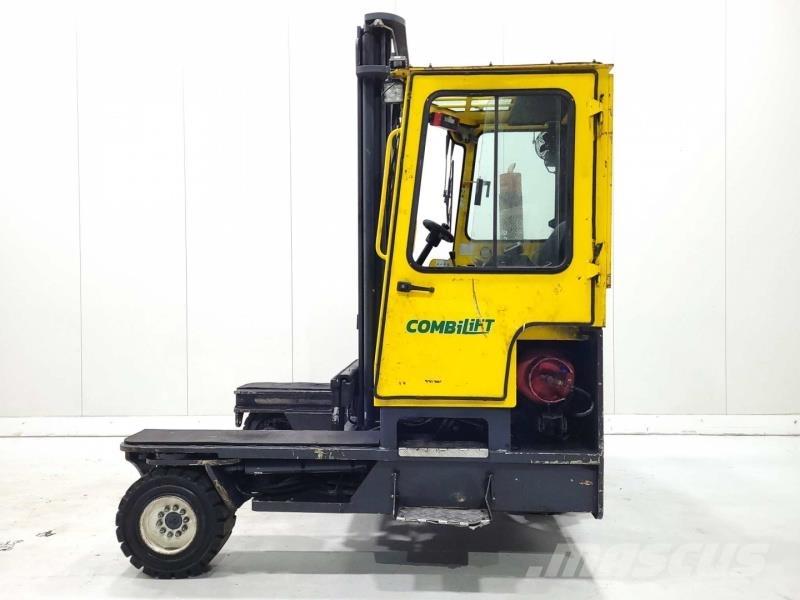 Combilift C5000XL 4 yönlü reach truck