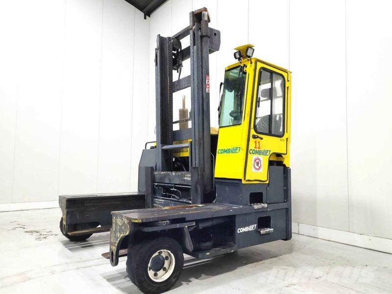 Combilift C7000 4 yönlü reach truck