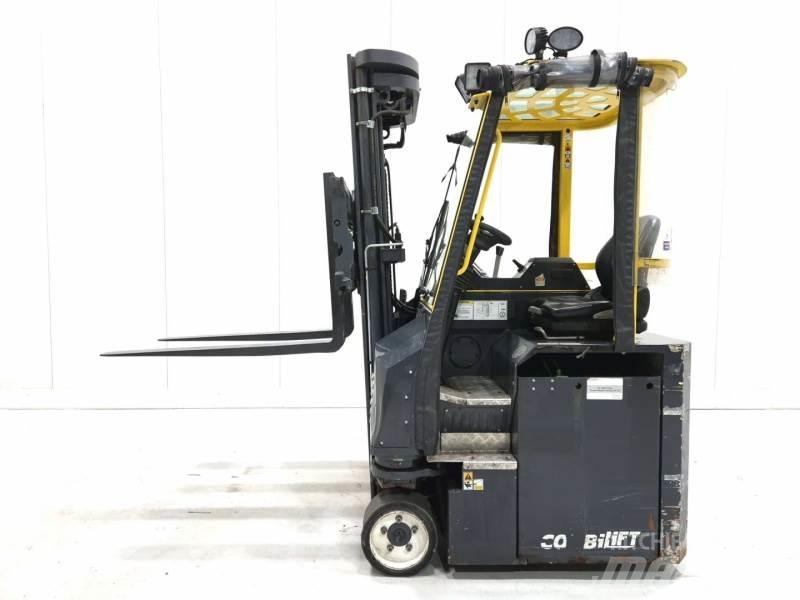 Combilift CBE3000 4 yönlü reach truck