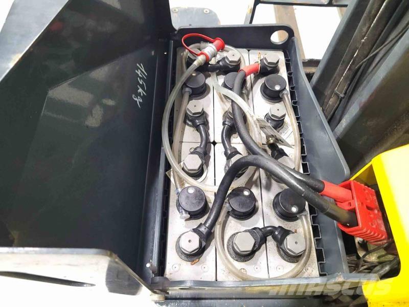 Combilift COMBI-WR4 4 yönlü reach truck