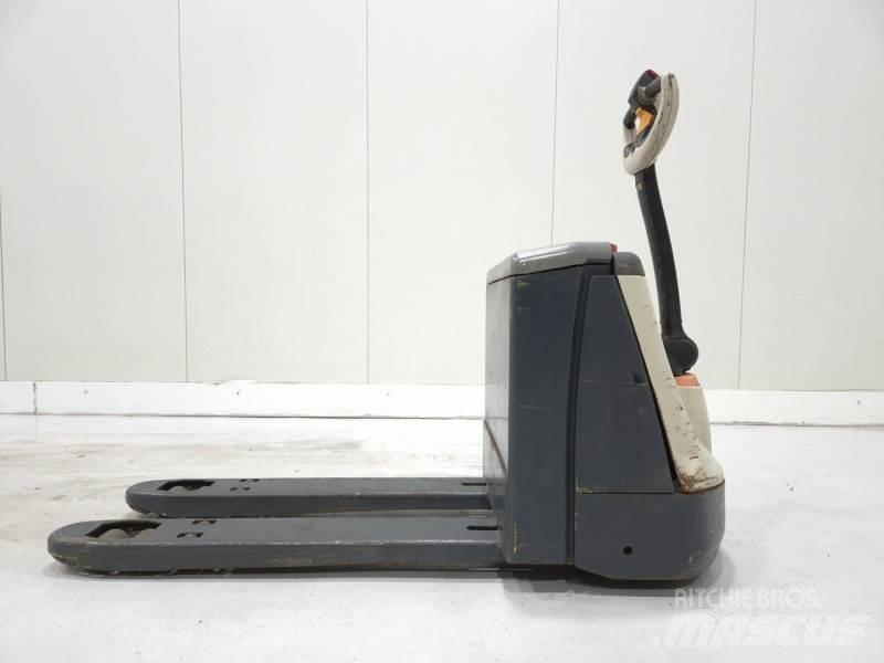 Crown WP 3020 Transpaletler