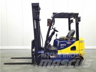 Doosan D20SC-5 Dizel forkliftler