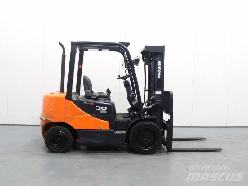 Doosan D30S-5 Dizel forkliftler