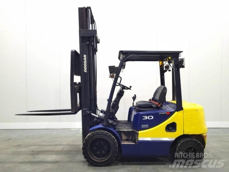 Doosan D30S-5 Dizel forkliftler