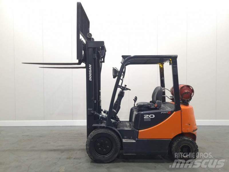 Doosan G20 LPG'li forkliftler