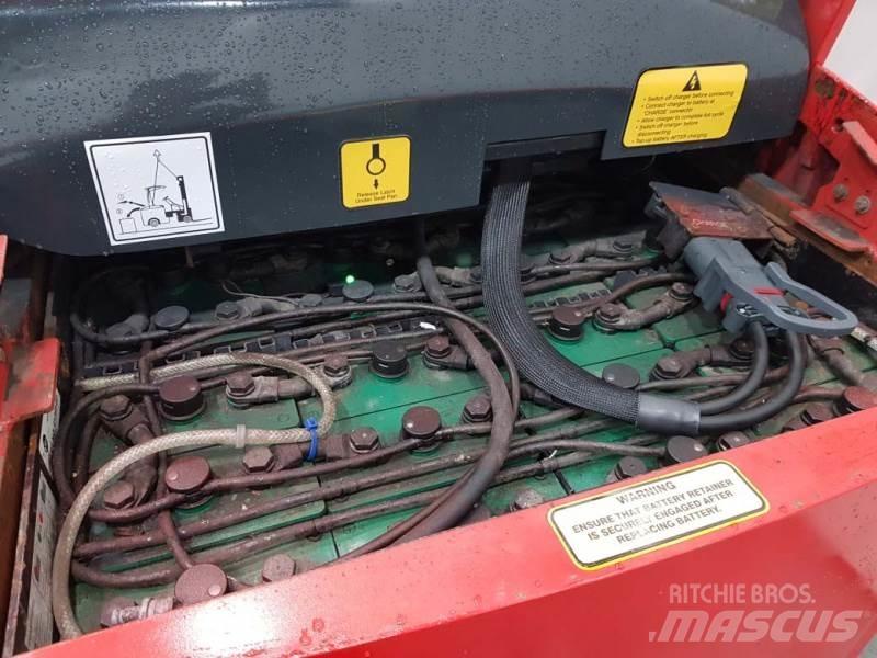 Flexi AC 1200 Dar koridor forklifti