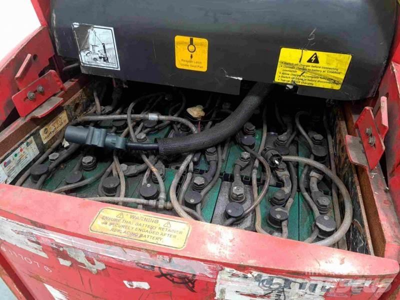 Flexi AC1000 Dar koridor forklifti