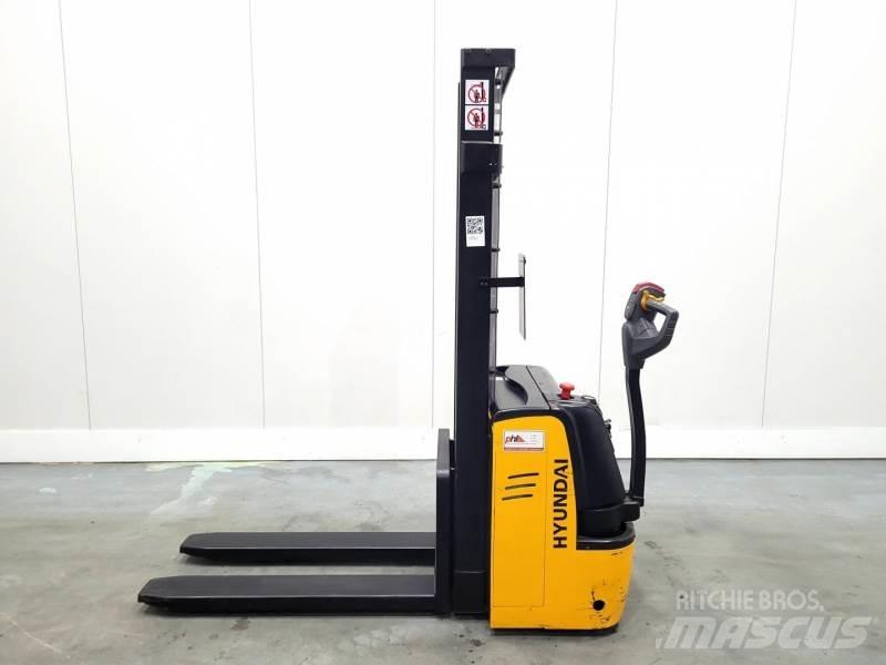 Hyundai 10ES Transpaletler