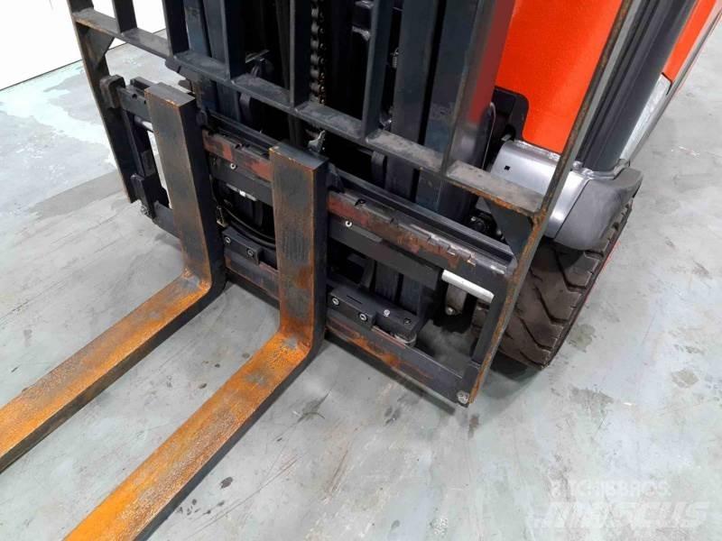 Linde E20PH-02 386 Elektrikli forkliftler