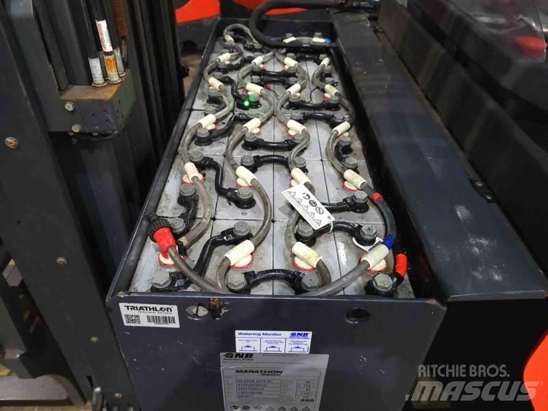 Linde R14-01 Reach truck - depo içi istif araçları