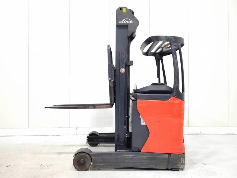 Linde R16-01 Reach truck - depo içi istif araçları